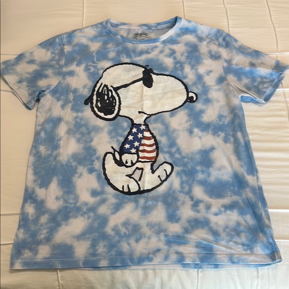Peanuts Blue and White Snoopy T-Shirt Unisex L - Picture 1 of 4